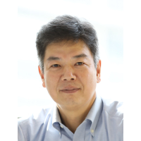 平本 健二