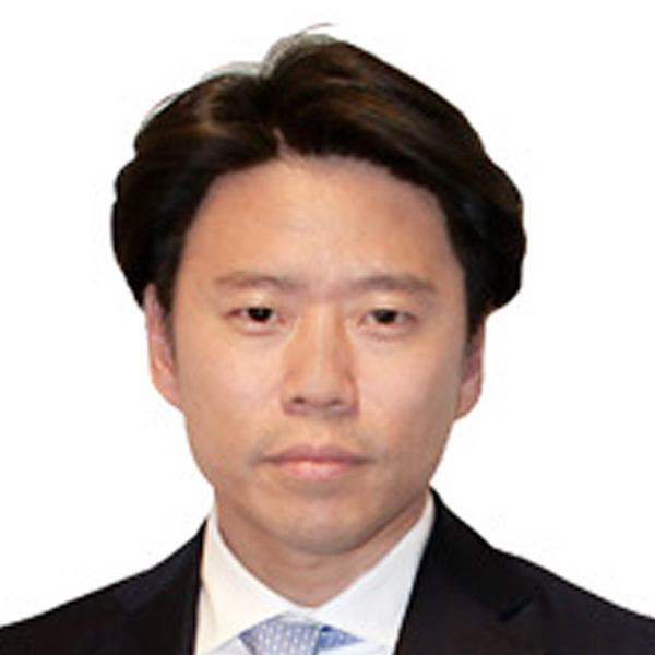 白鷹 太郎