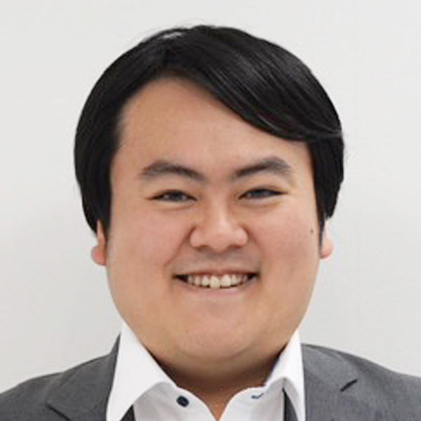 山藤 康平